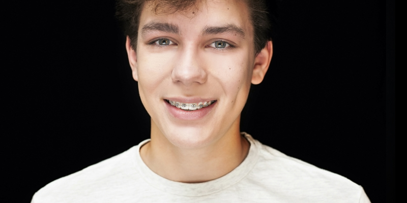 Metal Braces at Maybrook Clinic in Soho
